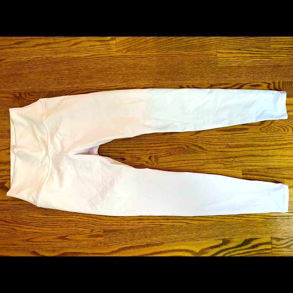 Alo Yoga Light Pink Leggings
